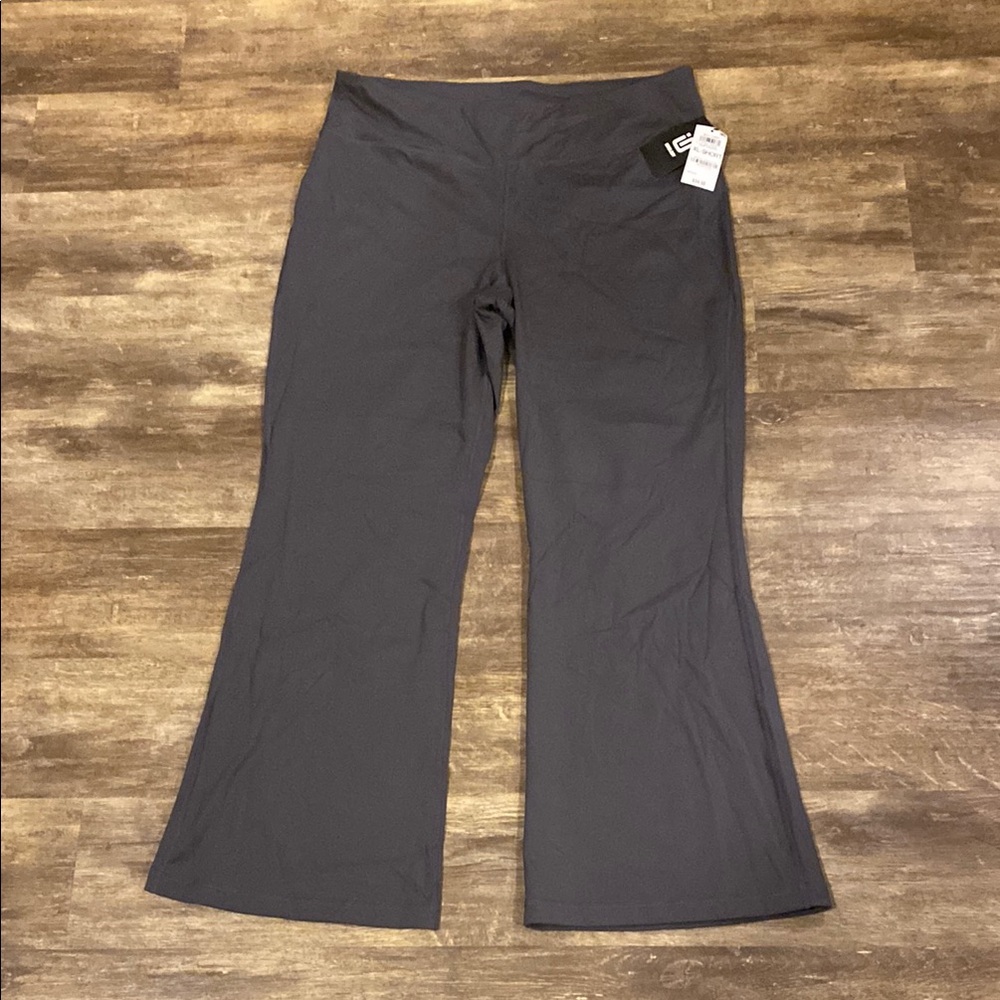Ideology Bootcut Athletic Pants 🩶